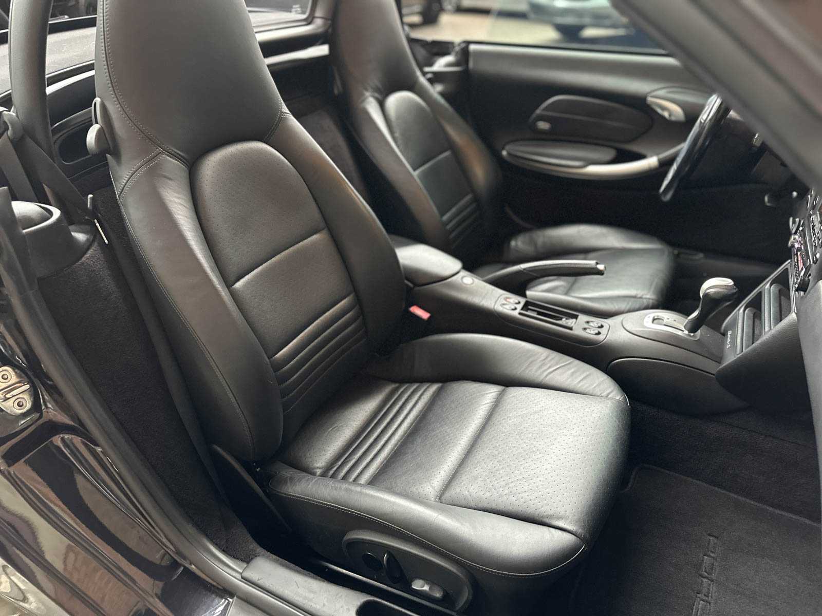 WP0ZZZ98Z2U641738 Porsche Boxster S 3.2 252pk 2002 -Youngtimer-