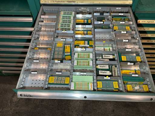Lot Indexable Inserts to Milling Cutter / Drill with Drawer Cabinet