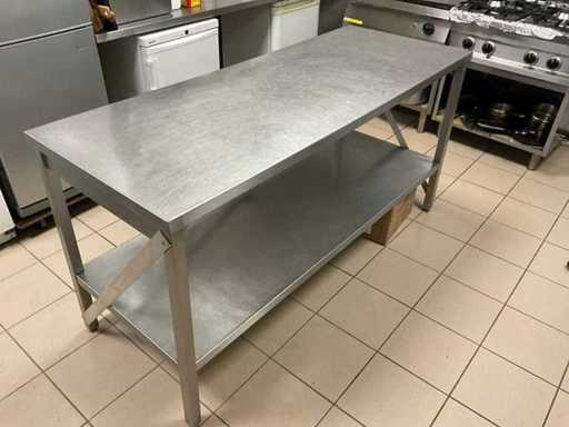 Stół roboczy ze stali nierdzewnej