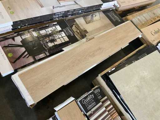 Luxury Vinyl Pvc vloerdelen  ca. 12 m²