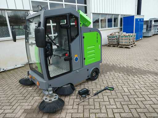 EV - 2025 - D19 - Sweeper autopropulsat