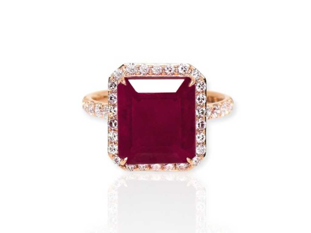 ury Design Ring Natuurlijke Paarsrode Robijn met Roze Diamanten 7.62 karaat