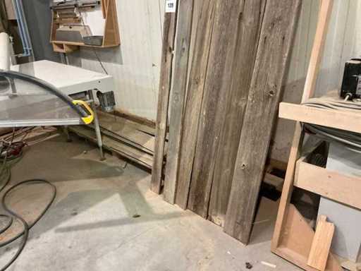 Kleine partij steigerhout