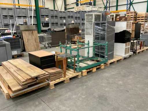Batch of home accessories and accessories, 7 pallets