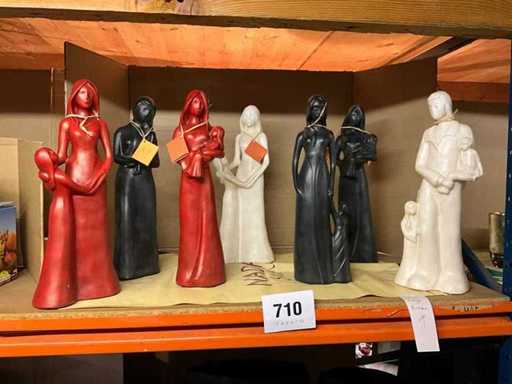 Various ceramic statues Tosal (7x)
