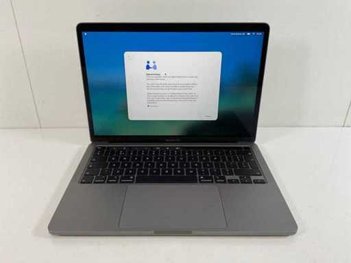 Apple MacBook Pro 13,3”, QuadCore i7, 16 GB RAM, 500 GB NVMe Laptop