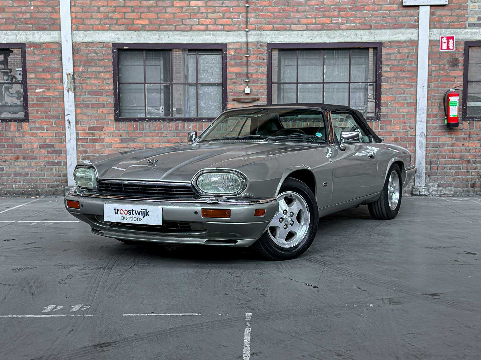 Jaguar XJS Convertible L6 4.0 240pk 1995