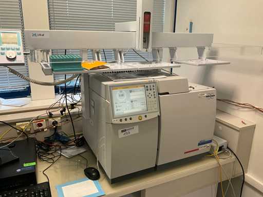 BRUKER 450-GC Chromatografia gazowa