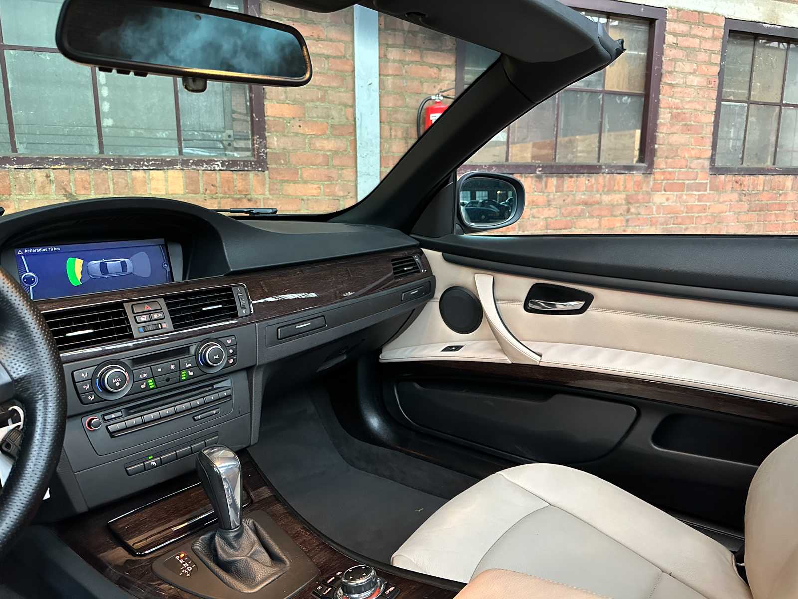 BMW 325i High Executive 217pk 2012 E93 3-serie Cabriolet, 09-TGN-9