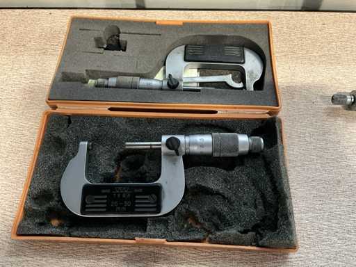 Tesa 25-50 Buitenmaat micrometer (2x)