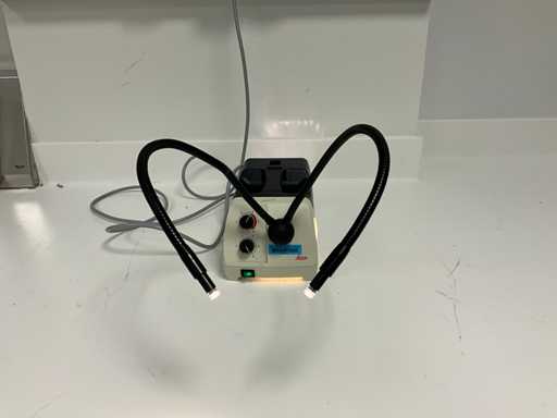 LEICA - CLS150X - Kaltlichtquelle