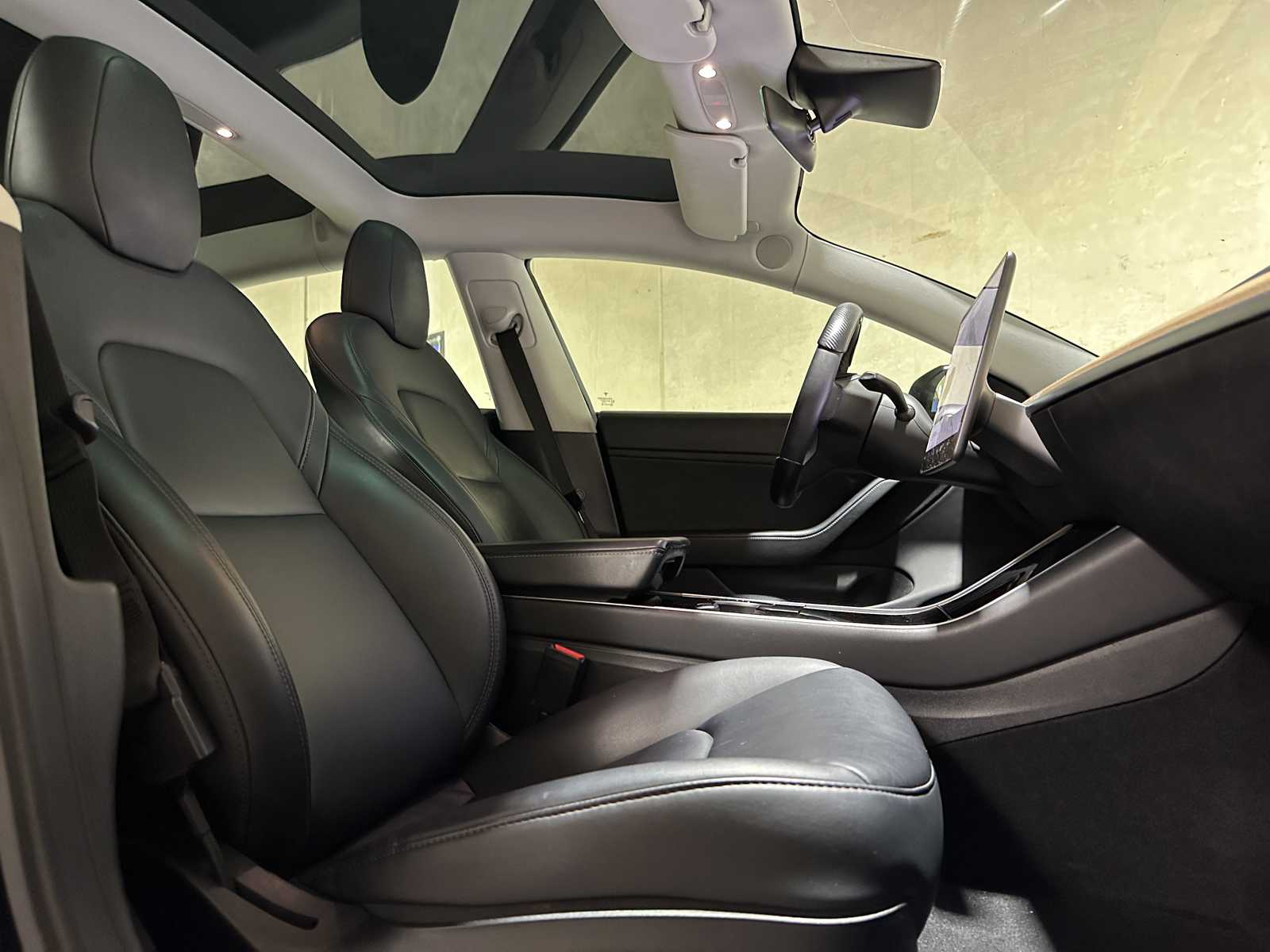 Tesla Model 3 Long Range AWD 75kWh 351pk 2019 (Origineel-NL), G-421-XX