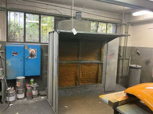 WALTHER PILOT - Paint Extraction Wall