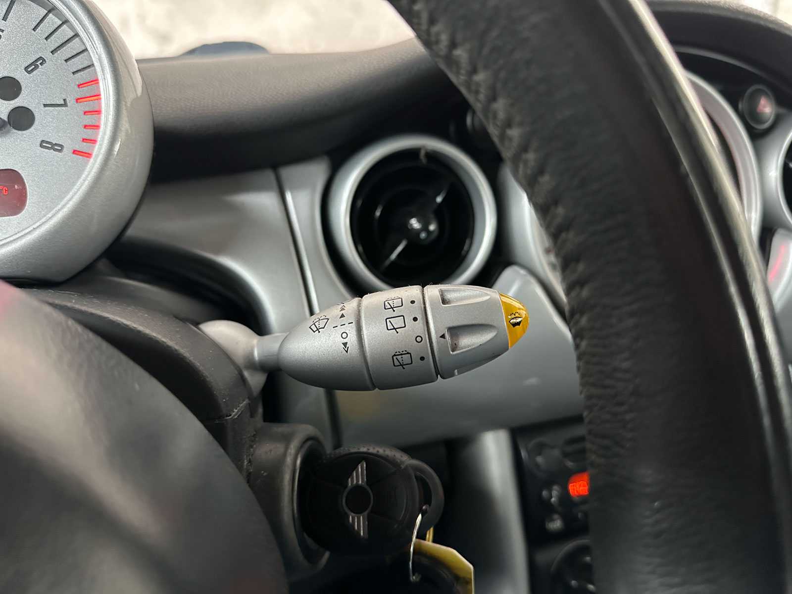 Mini Cooper Chili 1.6 114pk 2005, 56-RF-NK