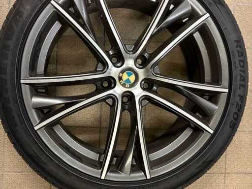 BMW • Mercedes • Audi • VW • Toyota • Subaru • Mini • Tesla • another 30 sets of complete wheels 30 x 4 rims incl. mounted tires