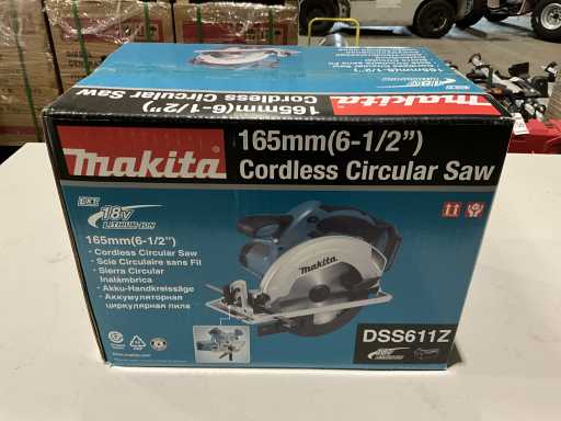 Scie circulaire Makita DSS611Z