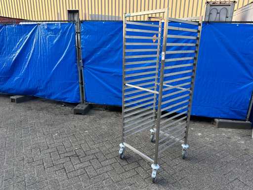 Hupfer - Regaalwagen