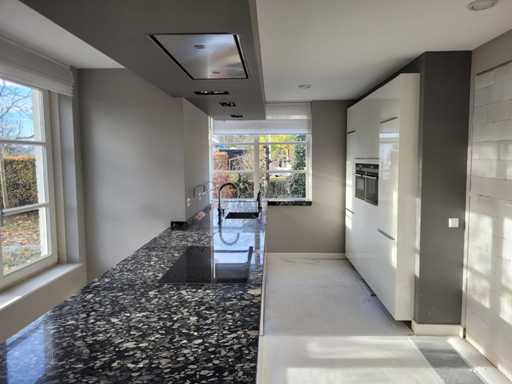 Cuisine avec appareils électroménagers Siemens