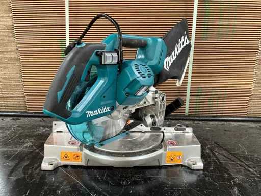 2025 Makita DLS600 cordless miter saw