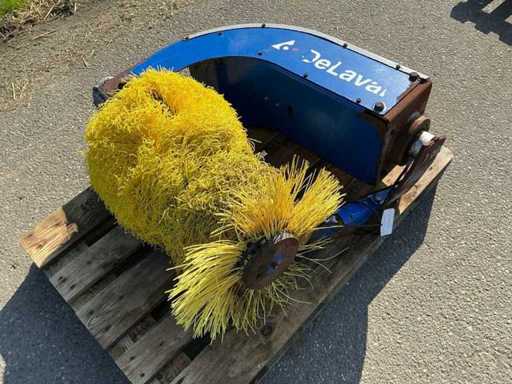DeLaval Cattle Brush