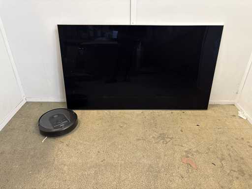 iRobot Roomba Combo i8 – Robot aspirator și robot mop cu stație de încărcare