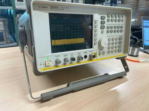 AGILENT - 8560C - Spektrumanalysator
