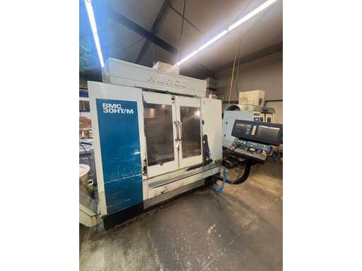 HURCO BMC 30 Ht/m CNC Milling Machine