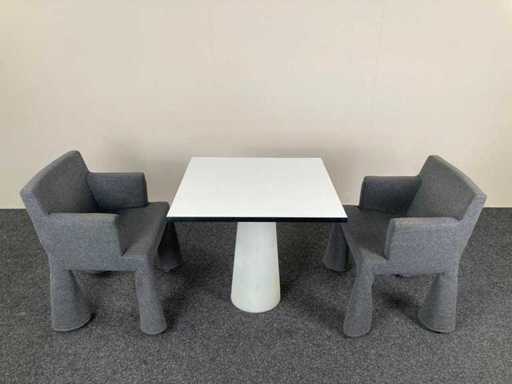 MOOOI - Design set table + 2 sedie - Presidente della conferenza