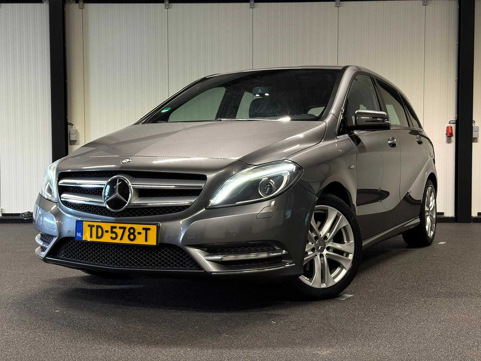 Mercedes-Benz – Klasa B – 180 Ambition 2012 TD-578-T zgodnie z