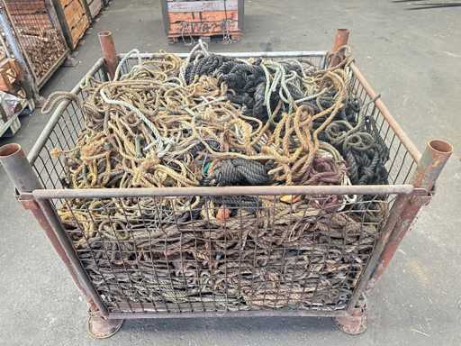 Frânghie de petrecere