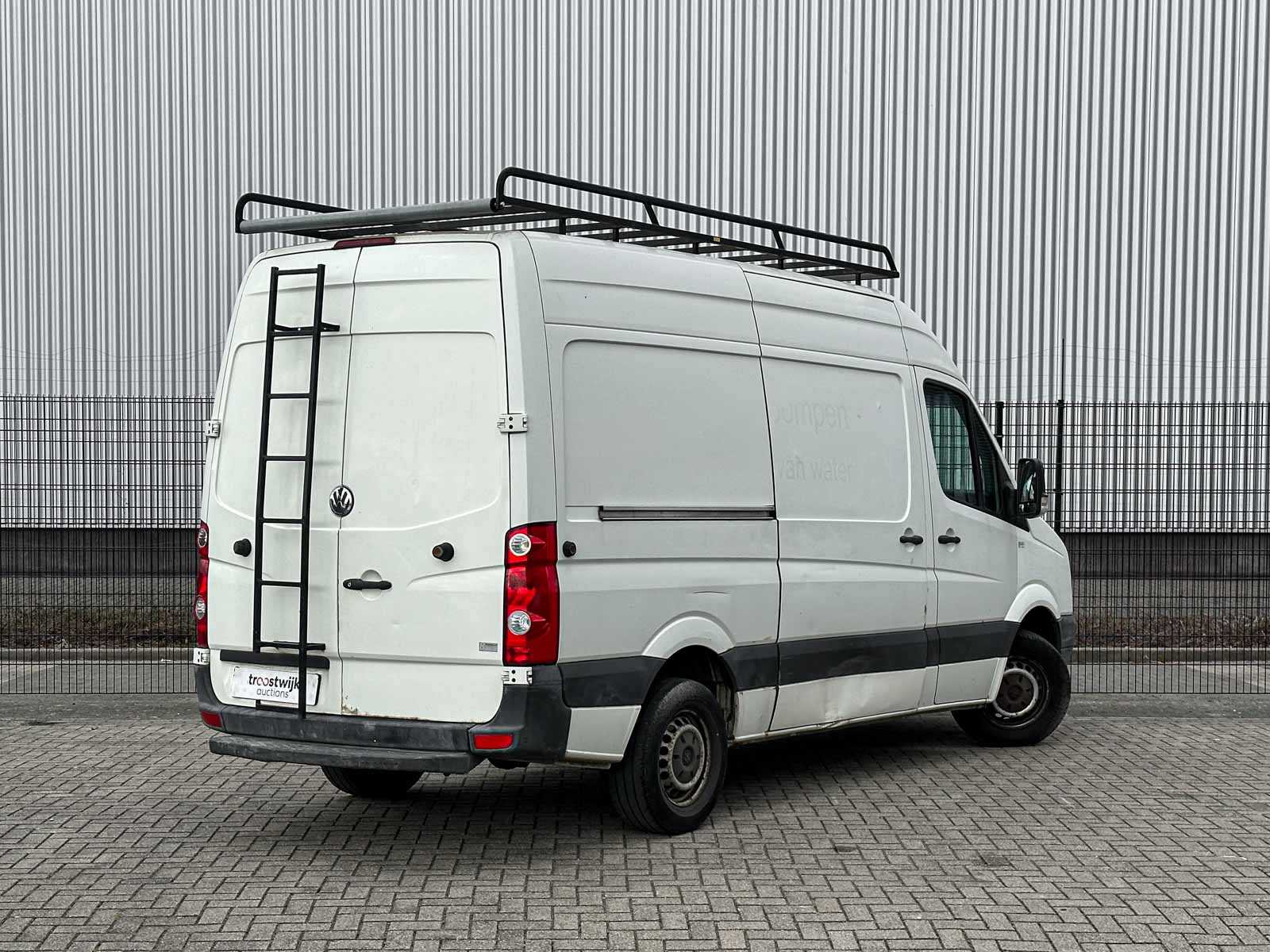 Volkswagen Crafter 35 2.5 TDI L2H1 DC 109pk 2008 (Origineel-NL), 62-VPJ-5