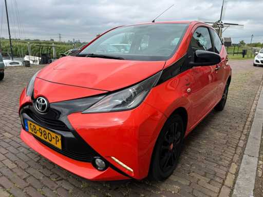 2015 Toyota Aygo 1.0 VVT-i X-CITE Sport GB-980-P