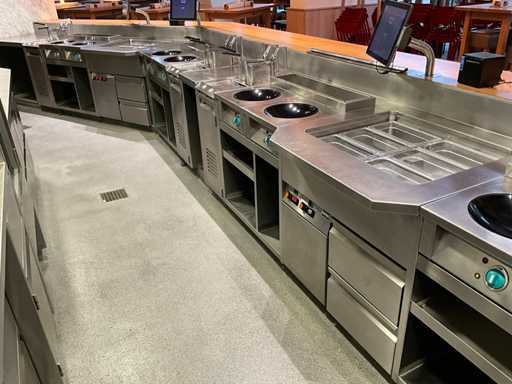 AKE-Ideal - Koelwerkbank en saladettelijn (C)