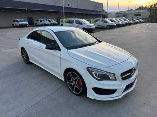 MERCEDES - 2014 - CLA 220 D - COUPE - Personenauto