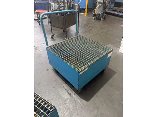 PLATEAU À GOUTTES D’EAU 210 