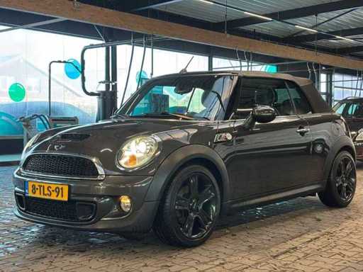 Mini - Mini Cabrio - 1.6 Cooper S - Car - 2010|8-TLS-91|IAW