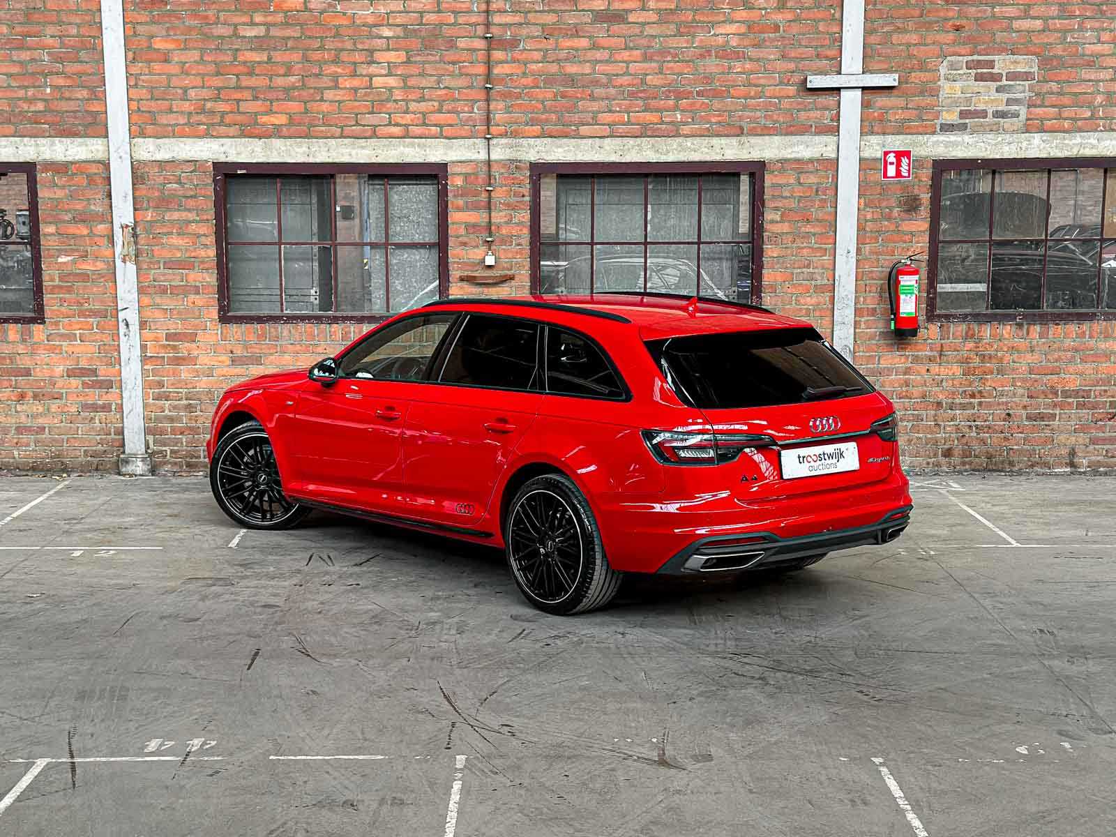 Audi A4 Avant 2.0 T g-tron Design Pro Line Plus 170pk 2018, R-401-VV