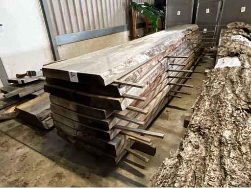 Ró?ne deski d?bowe / cz??ci pnia (9x)