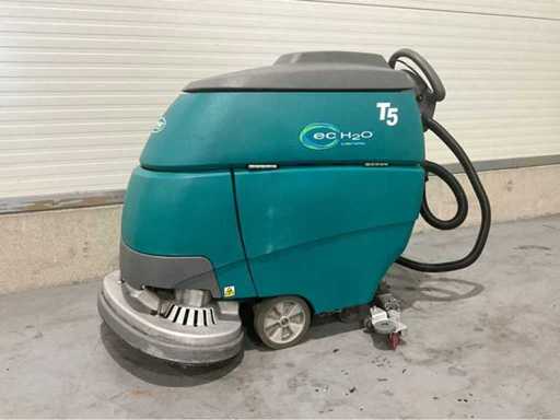 Brosseur automoteur Tennant T5