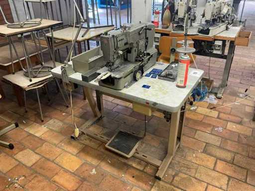 Juki LBH 773 Buttonhole sewing machine (2x)