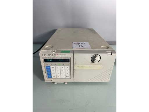 Shimadzu - LC_10AD - pompe HPLC