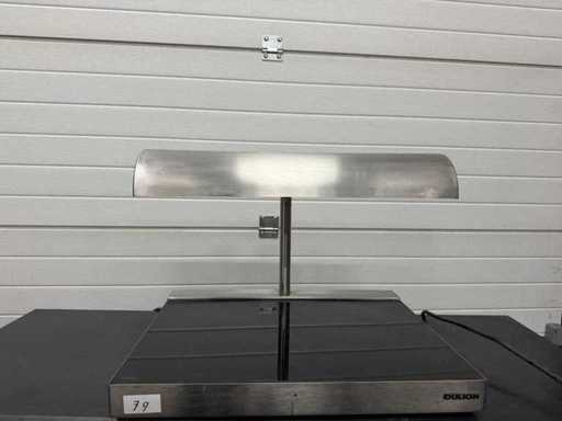 Heating plate with heat lamp