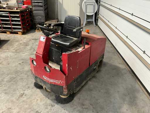 Factory Cat Spazzatrice semovente