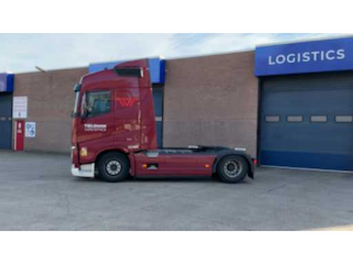 c7b14487-bef0-4e32-84ac-25efcc1bdf2f.mp4