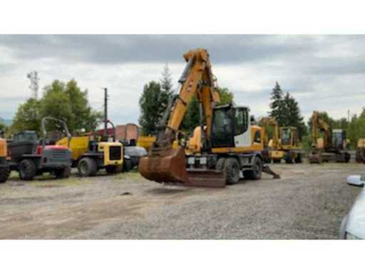 08b3ab68-db7f-43e0-a2ce-cab3ef111d32.mp4