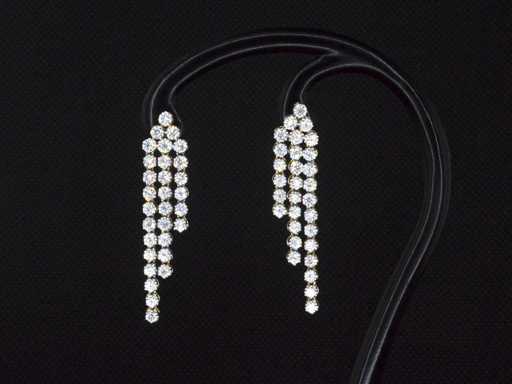 Gouden chandelier oorbellen met diamanten