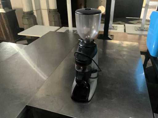 Compak K-5 Coffee Machine