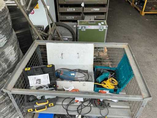 Bundle of hand tools