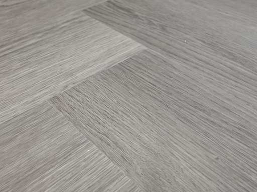 16 m2 PVC SPC click herringbone - 750 x 150 x 5 mm
