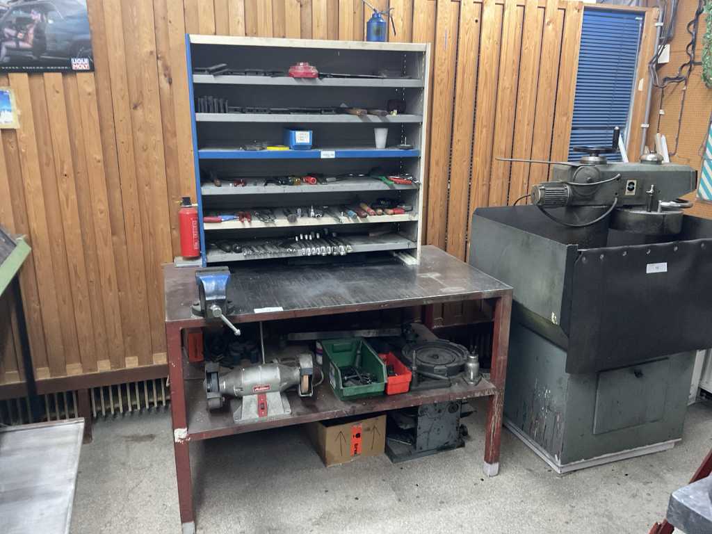 Workbench with tools